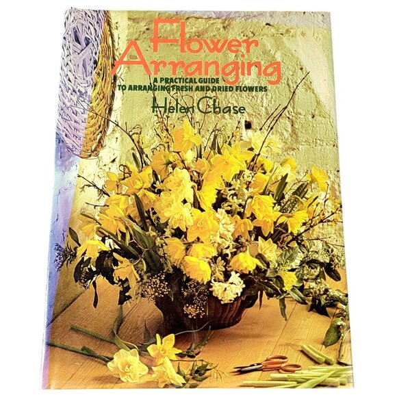 Vintage 70s Dried Flower Arranging Book Hardcover Floral Home Decor Craft Boho - Picture 1 of 12
